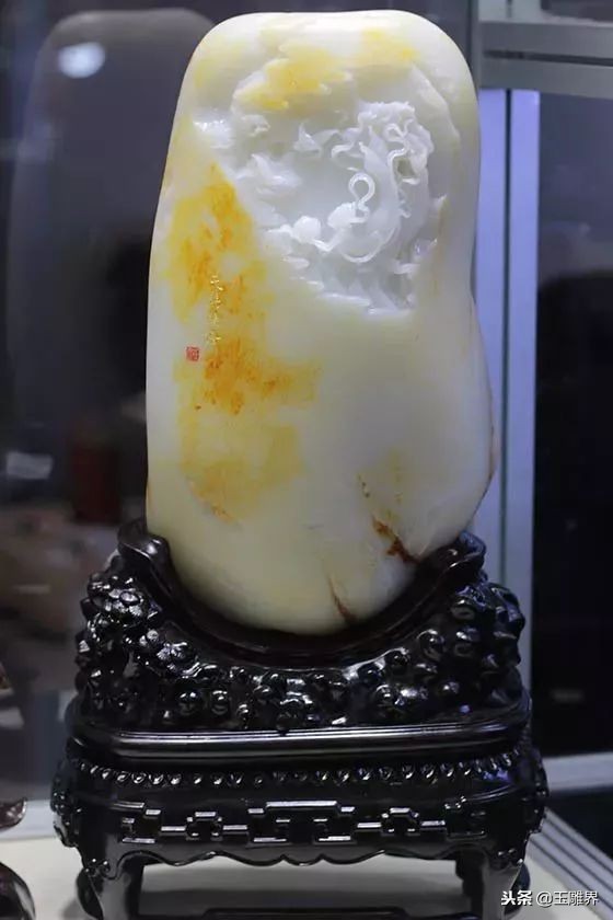 玉石雕刻评委刘月川点评山子雕刻，看看你离金奖又多远？