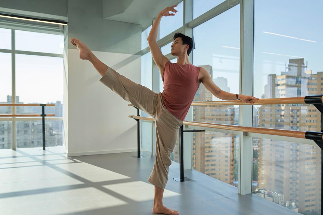 芭蕾舞小男孩,芭蕾班唯一的男生
