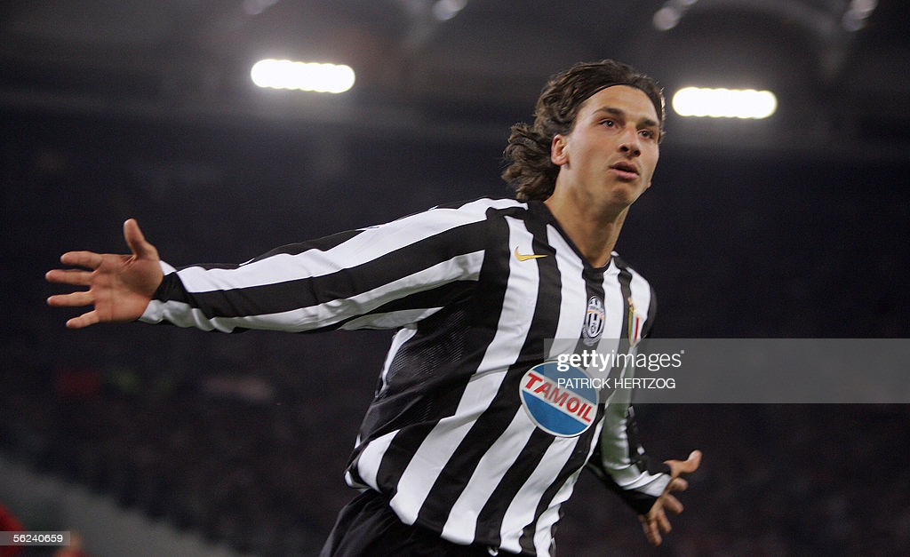 皮耶罗尤文图斯和伊布,皮耶罗倒钩进球