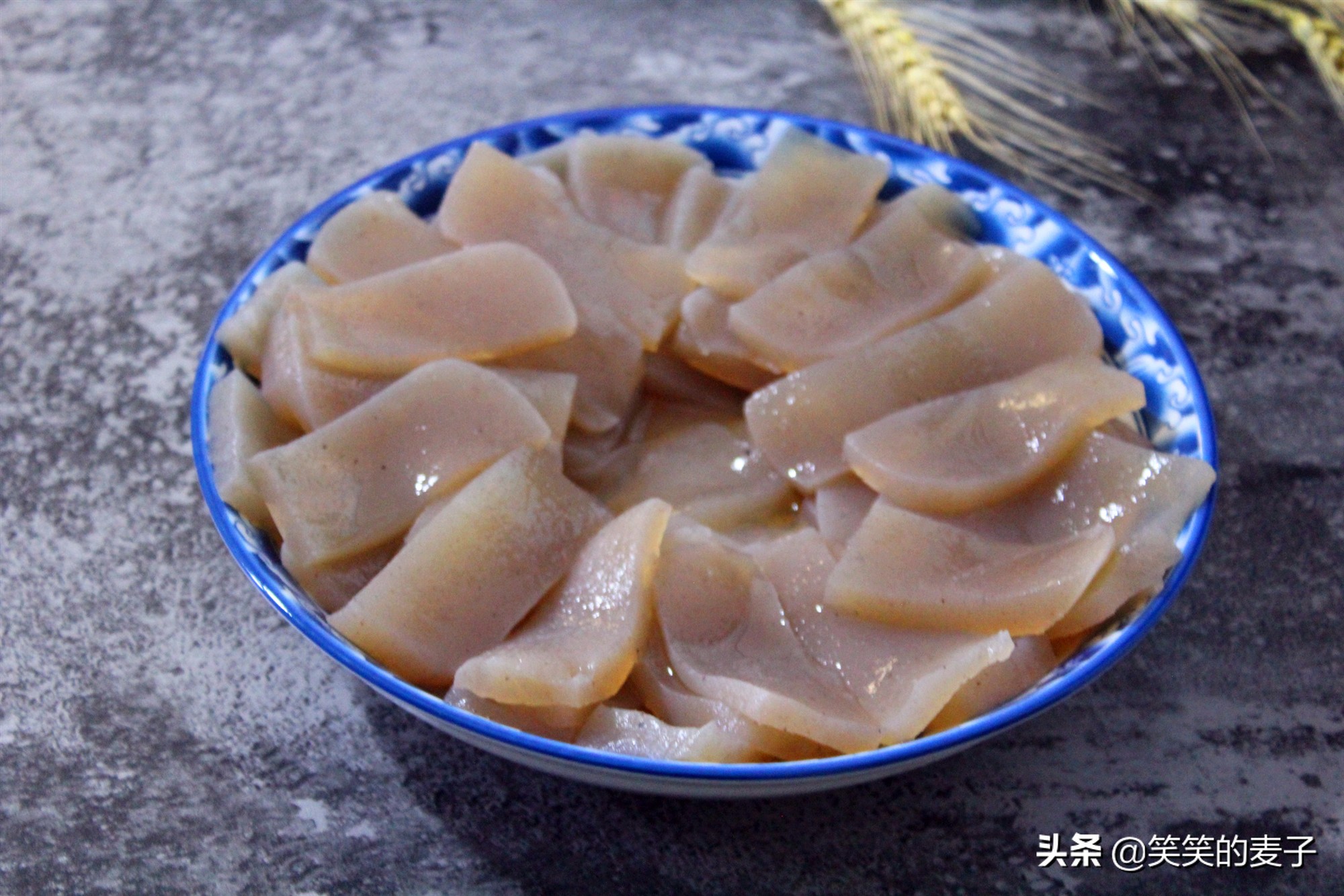 原来它学名叫蒟箬，或蒸或拌都好吃，低脂低热量，简单易操作