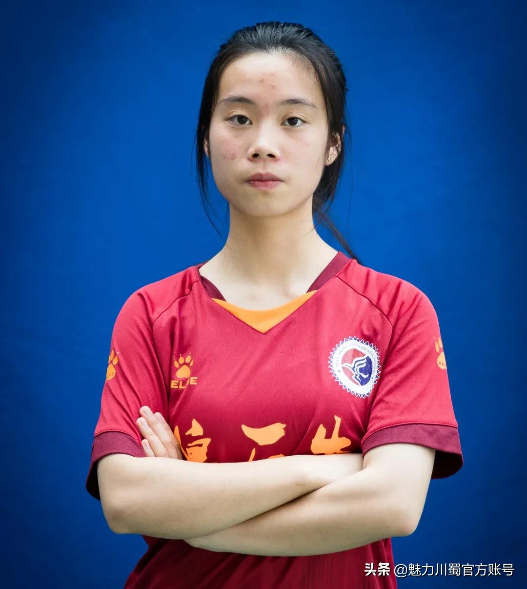 蹇嗗偿宓樺瞾鏈堟偀闈掓槬鎷呭綋蹇冨緱,蹇嗗偿宓樺瞾鏈堥摥鍒濆績浣垮懡瀛︿範浣撲細