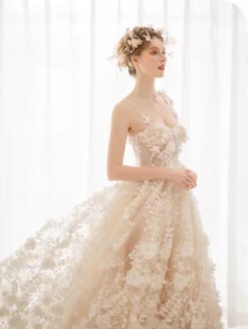 十二星座婚纱天蝎座的太好看了,十二星座专属高贵婚纱