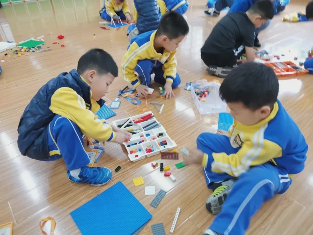 小学招生2000人,美视国际学校收费