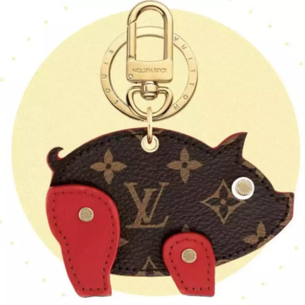 我们花了400块,把土鳖小伙子送上了伦敦时装周???