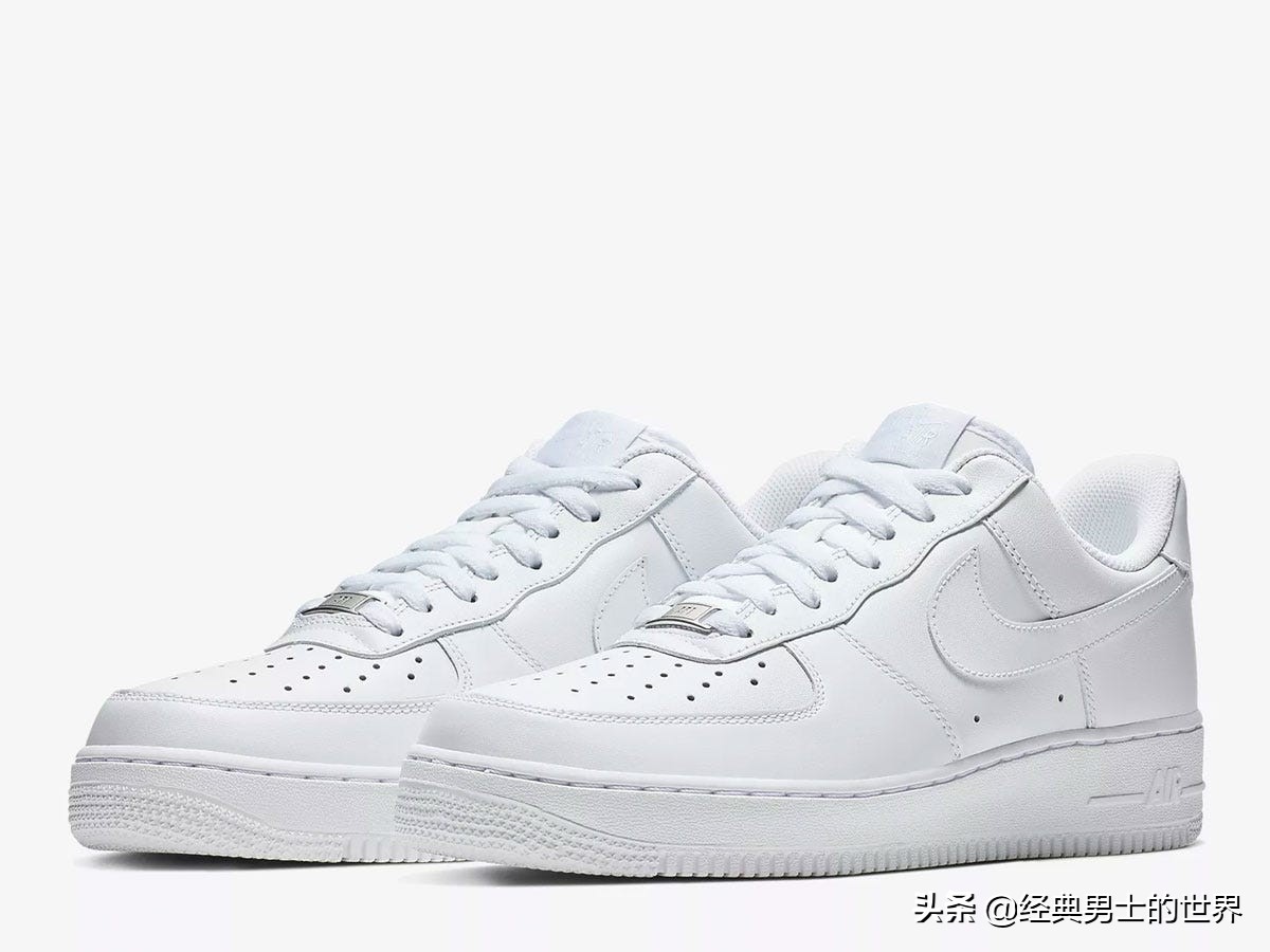 阿迪达斯boost和耐克zoom对比,运动鞋阿迪还是耐克好