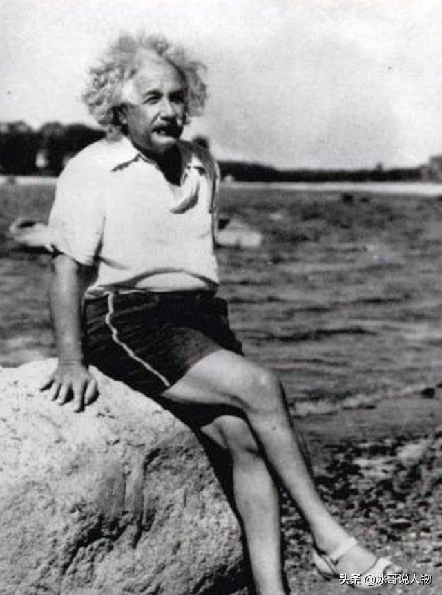 站起来的霍金图片,站起来的霍金