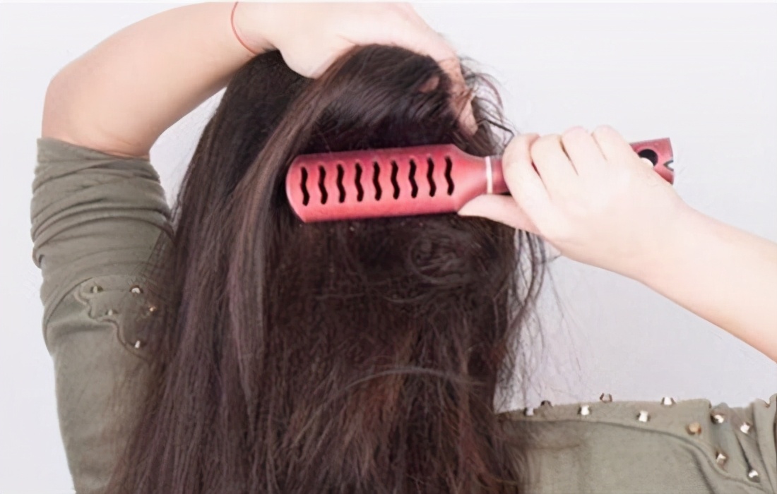 有什么办法让头发不毛躁,头发毛躁蓬松怎样才能变柔顺