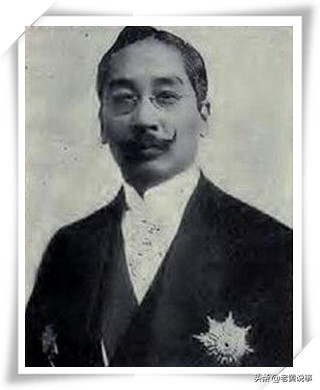 击落日机8.5架的抗战英雄,92岁病逝美国,有个妹妹叫王光美