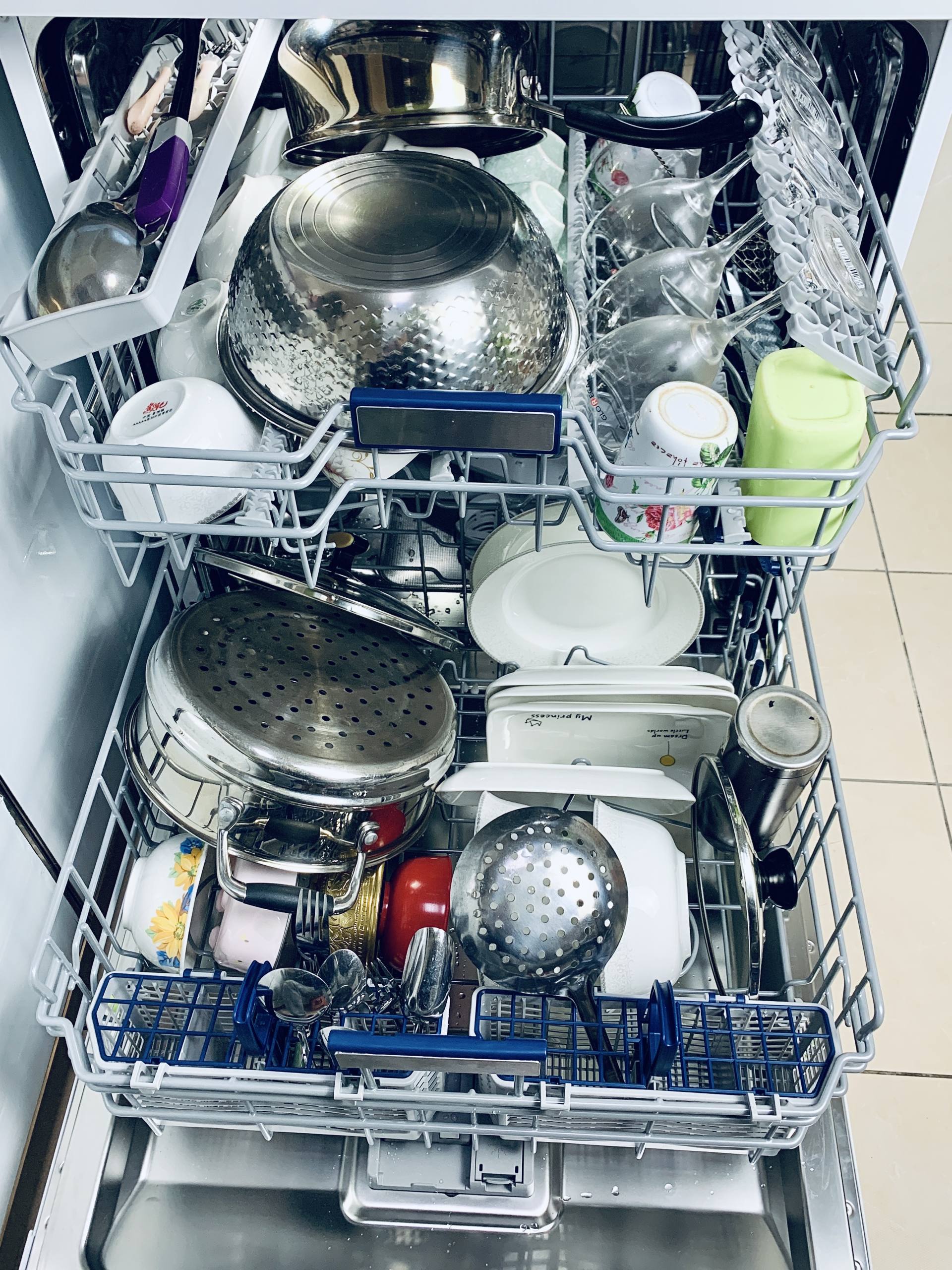 洗碗机尺寸怎么挑选好,洗碗机选购记好这8点