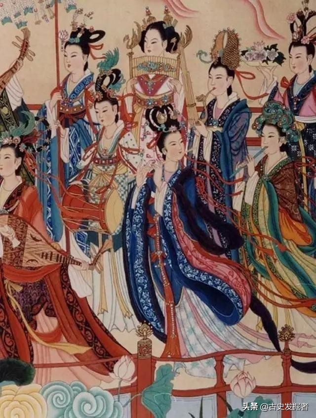 王母娘娘和西王母有何不同,王母娘娘和西王母哪个官大