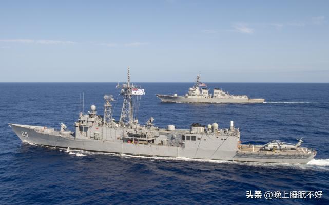 阿德莱德级5号舰墨尔本号 (澳洲阿德莱德级导弹护卫舰)