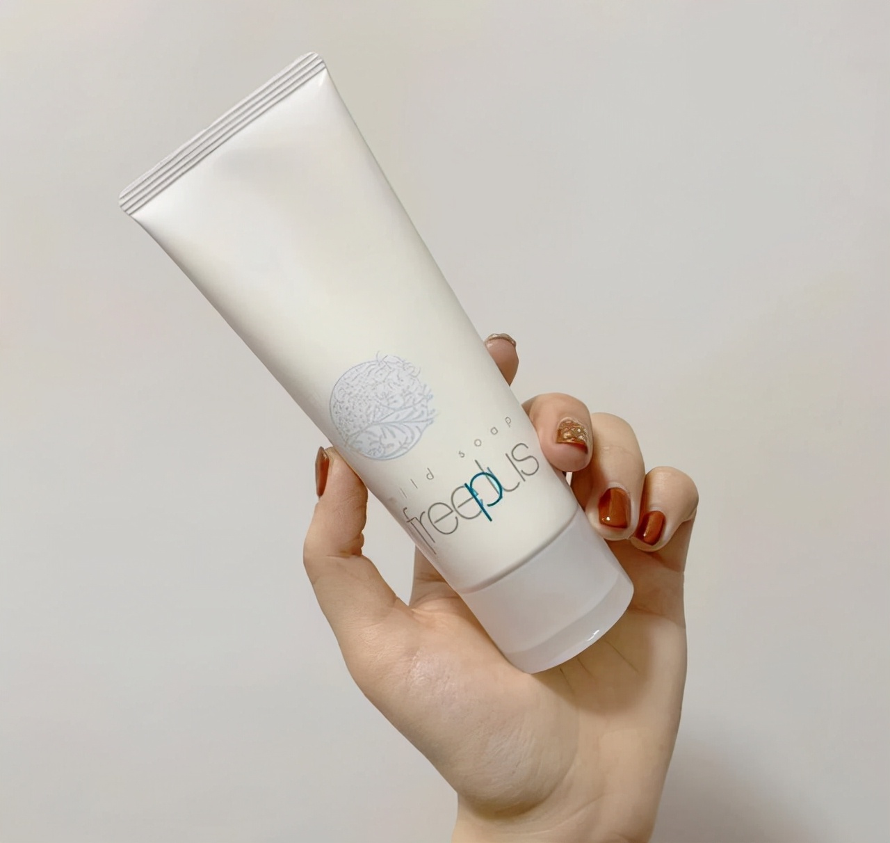 法国菲洛嘉护肤品怎么样,菲洛嘉50岁抗皱紧致护肤品怎么样