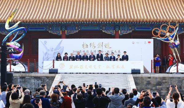 北京展览馆四大雕塑,北京奥运会雕塑壁画