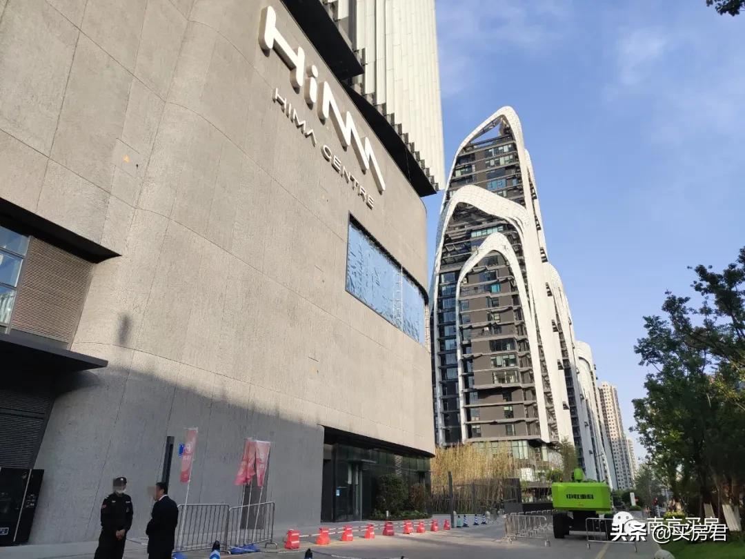 南京南站周边商业体,南京南站发展得怎么样