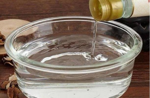 厨房长霉用什么清洗,厨房霉菌怎么洗