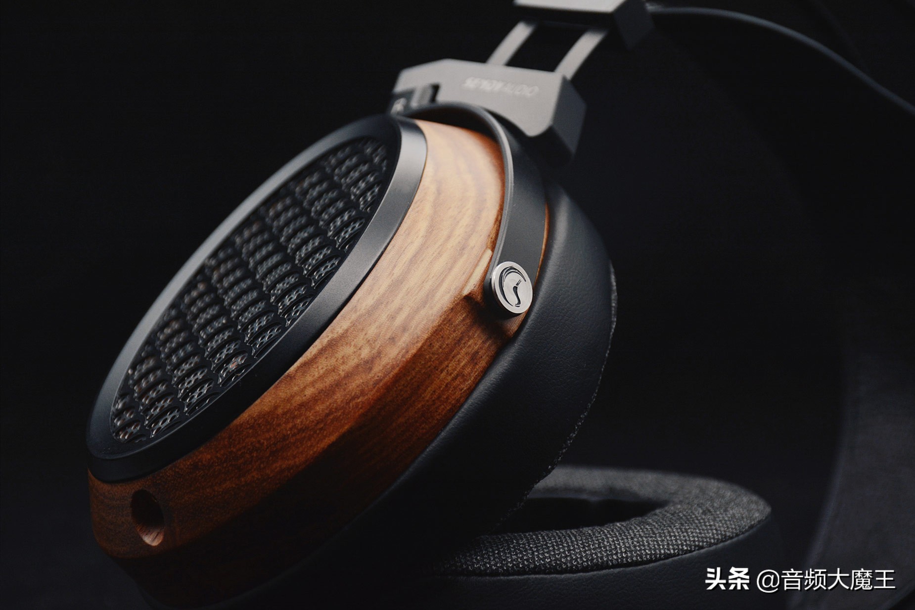 木匠与美人——SendyAudio黑美人Aiva平板耳机评测