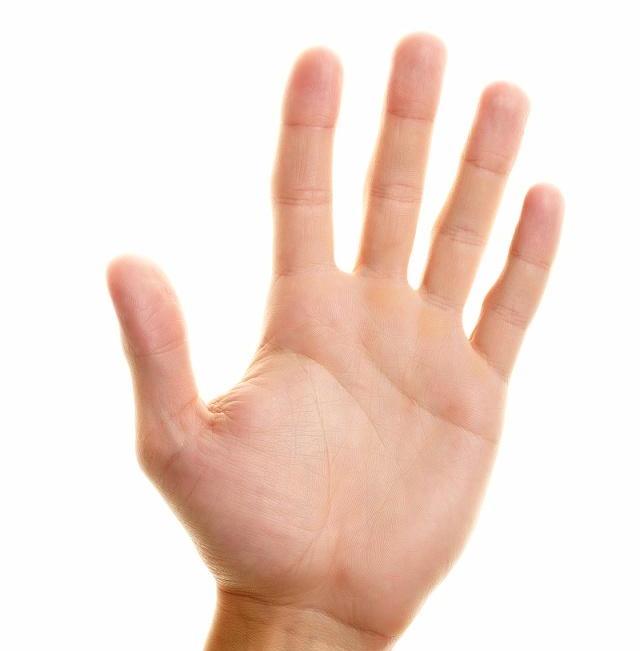 季节性手脱皮是缺乏哪种维生素,一到夏天手就脱皮是缺钙吗