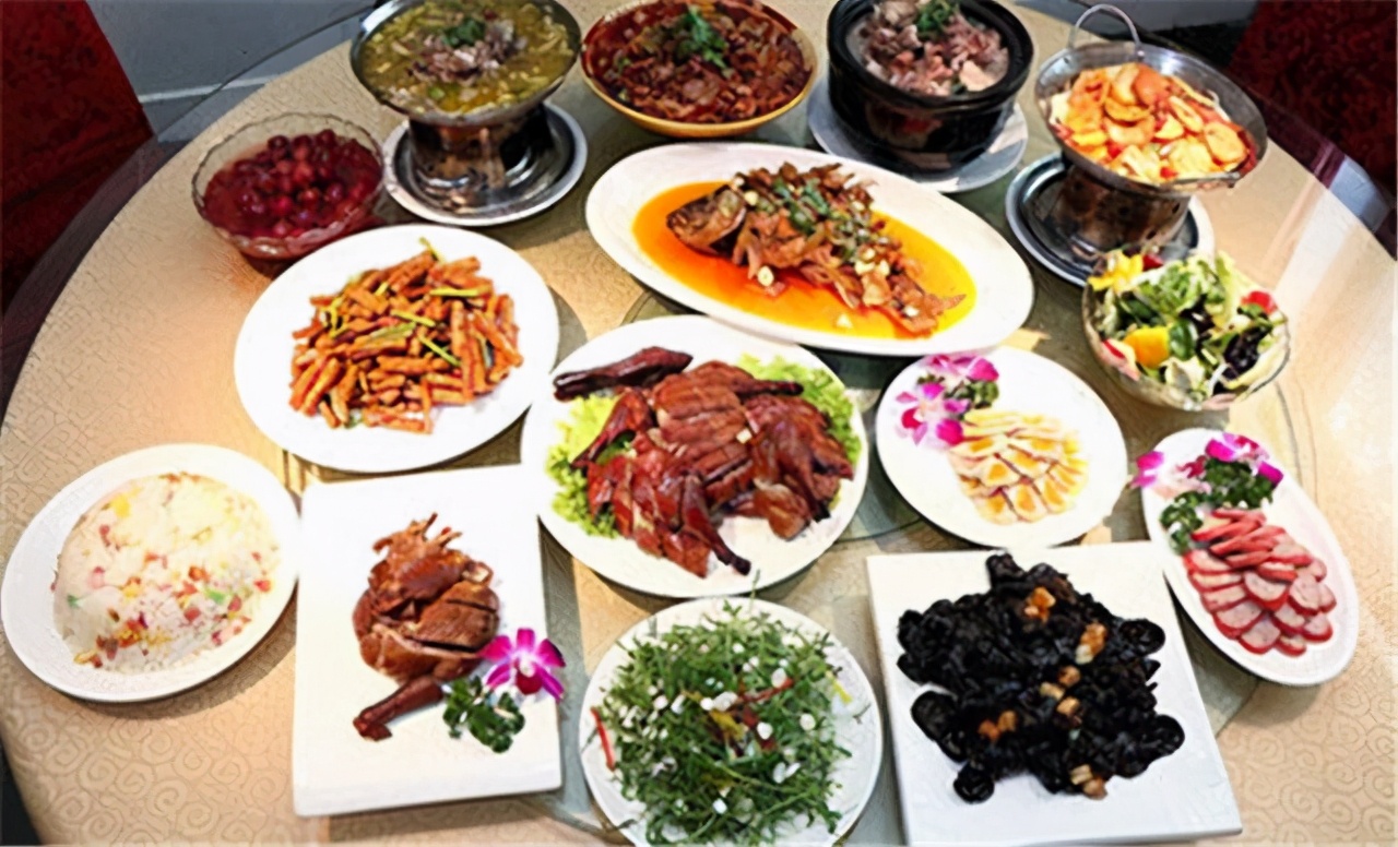 山珍海味、锦衣玉食？谈谈中国古代皇室餐饮制度