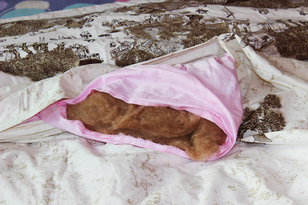 驼绒好还是羊绒好呢,驼绒衣服如何在家干洗