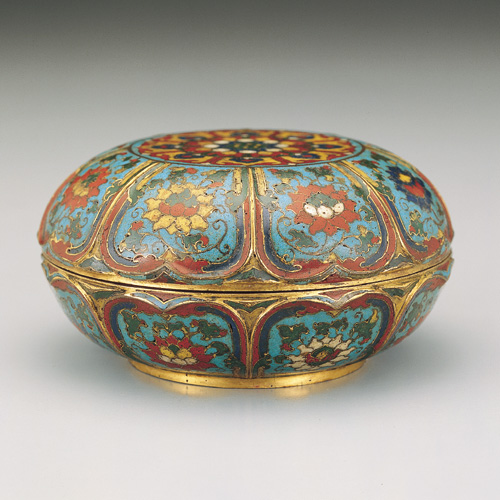 铜胎掐丝珐琅的俗名为景泰蓝,景泰蓝掐丝珐琅工艺制作材料