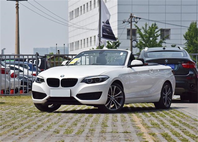 奥迪a3和宝马3系哪个更具有性价比,奥迪a3敞篷2023款落地价