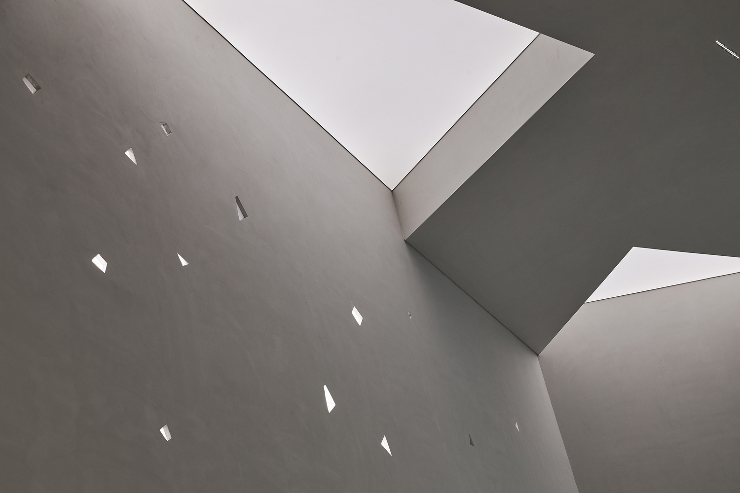 简约个性的婚纱摄影空间设计，每一处细节都充满艺术美感