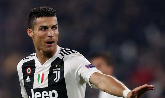 费天王最精彩一球,费天王打球