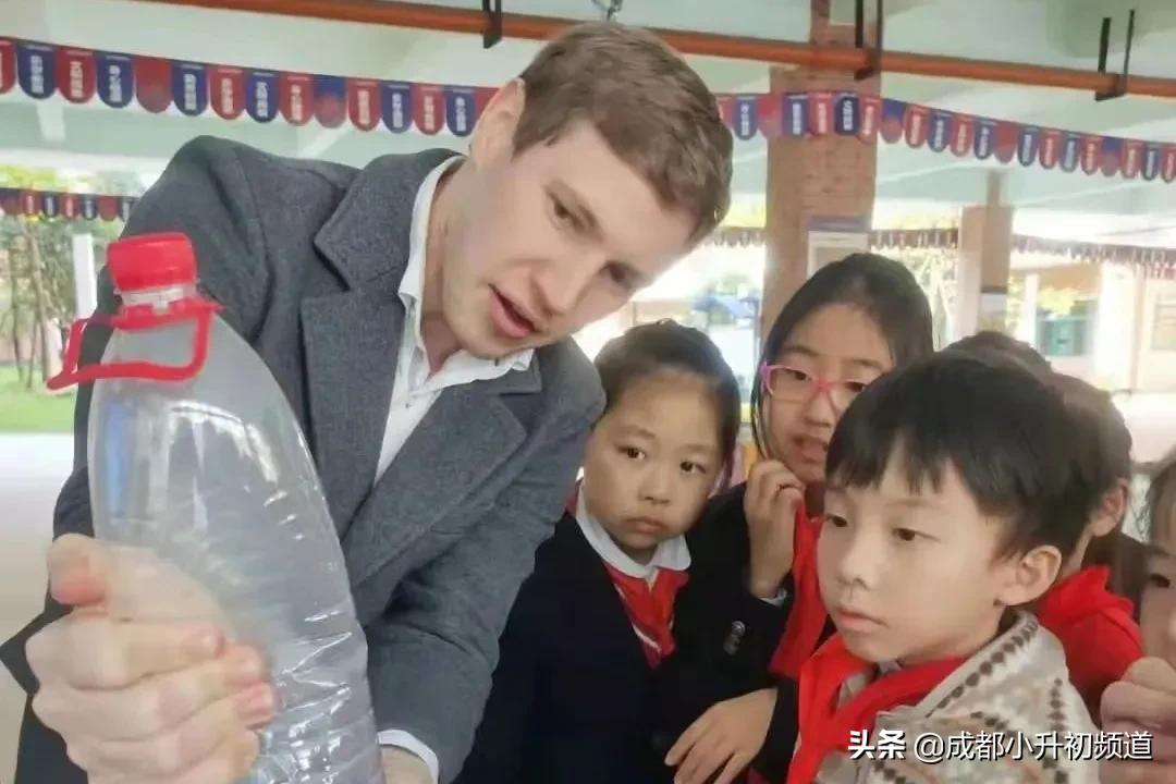 温江嘉祥招生小学升初中,2021年郫都区嘉祥小升初入学条件