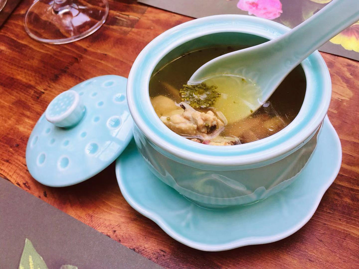 大隐于市的DeepRed深红别院，岁月静好