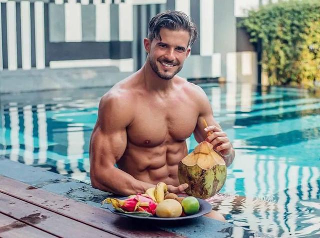 西班牙健身界新星,西班牙健美肌肉帅哥