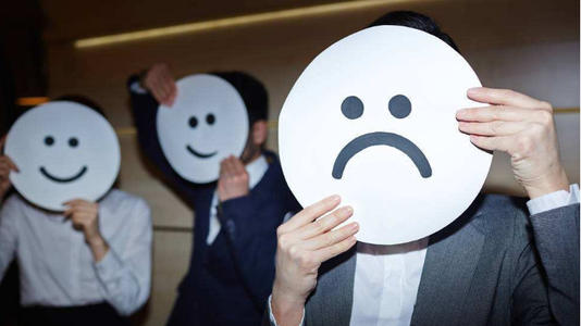 如何应对背后说人坏话嚼舌根的人,靠背后说别人坏话抬高自己的人