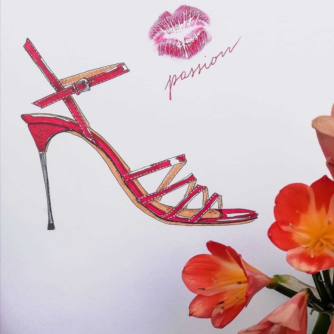 盘点100年内的6个经典大牌高跟鞋,盘点10大奢侈品牌高跟鞋