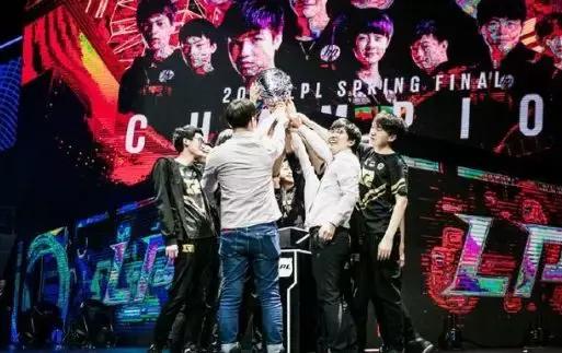 欧洲球员俱乐部怎么赚钱的,欧洲足球俱乐部运营