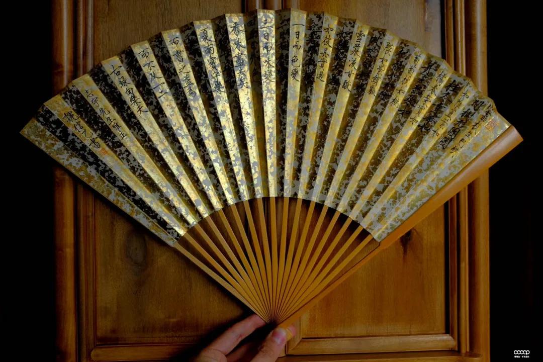 折扇几百到几万,几百到几千的折扇