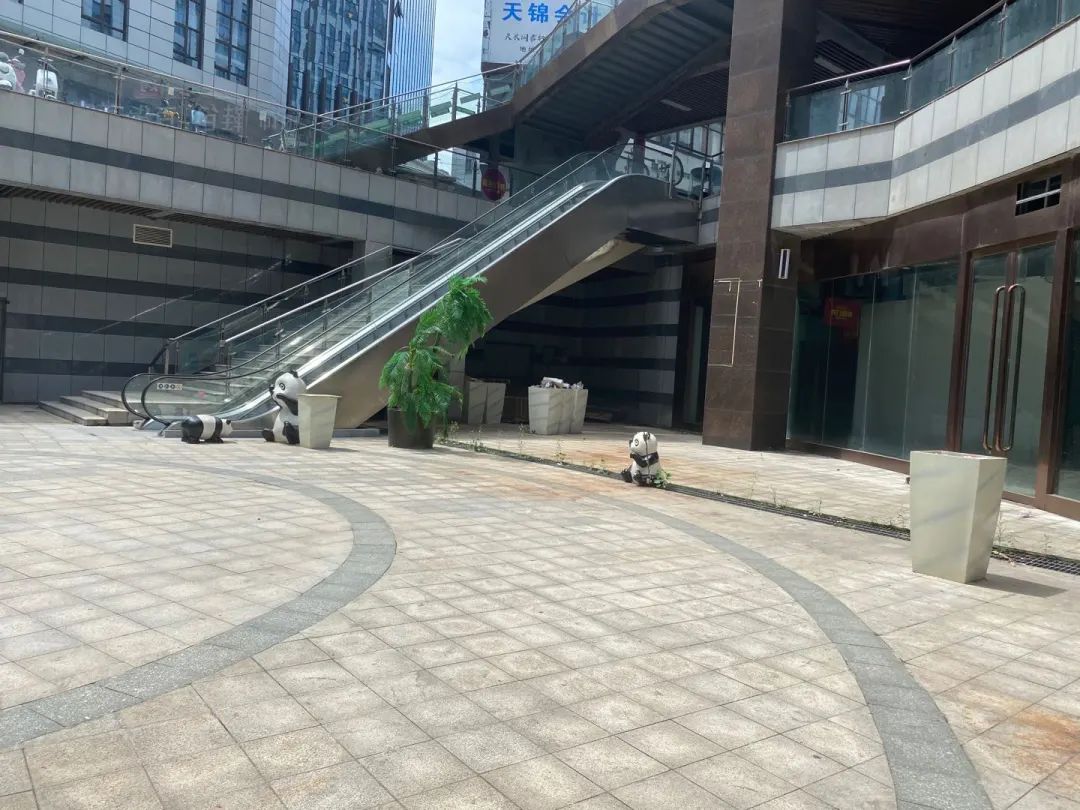 泪崩!徐州又一商业关门歇业!48套商铺1156万甩卖