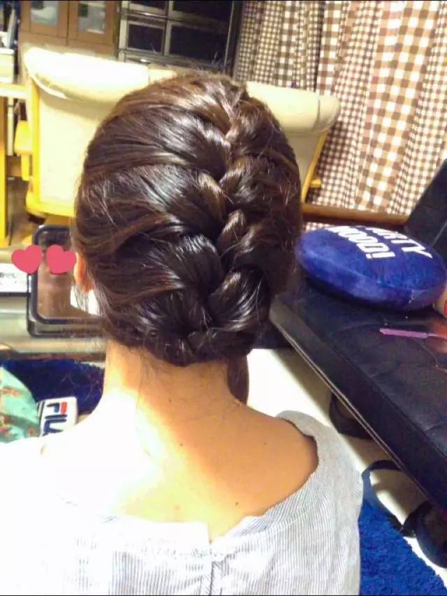 帅哥比赛里混进了一个“女孩子”，还撞脸了有村架纯黑岛结菜？