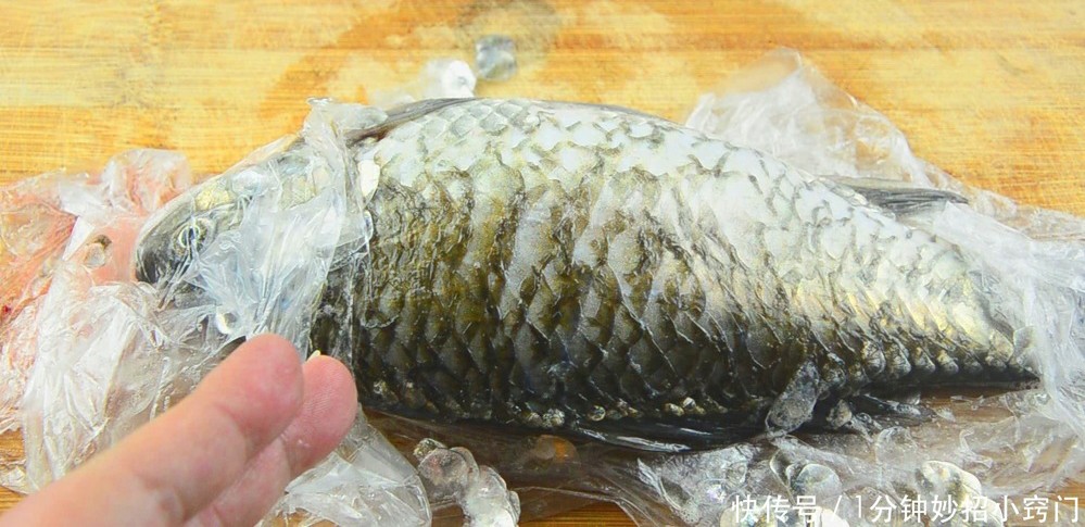 简单又实用去鱼鳞的方法，你记住了吗？