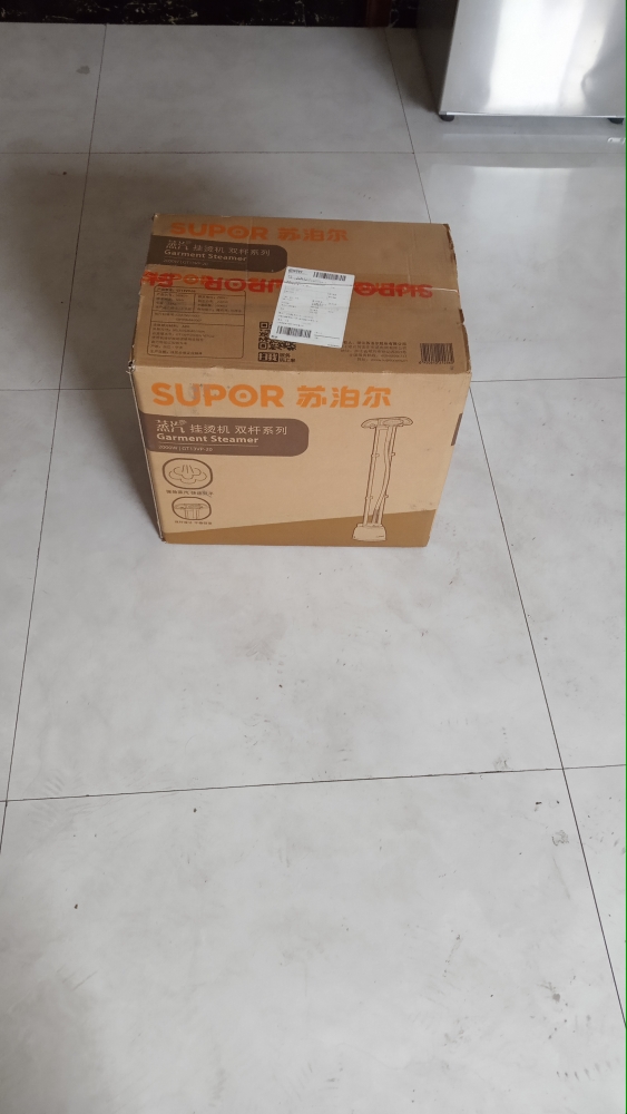 苏泊尔挂烫机怎么加水图片,苏泊尔大功率挂烫机出蒸汽快