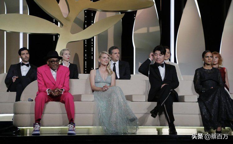 戛纳红毯明星惊艳造型,戛纳红毯西装点评