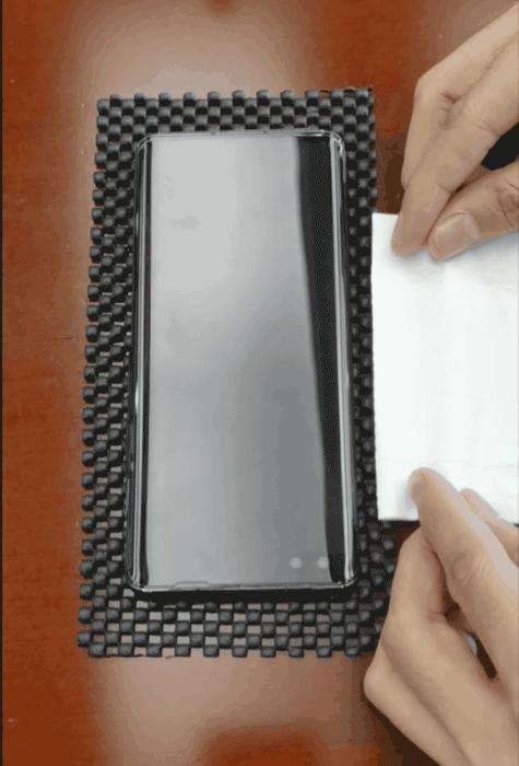 手机钢化膜uv怎么贴,uv胶钢化膜怎么弄下来