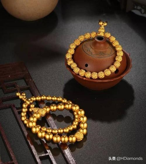 买首饰选古法金还是普通金划算 (古法金和哑光金首饰的区别)