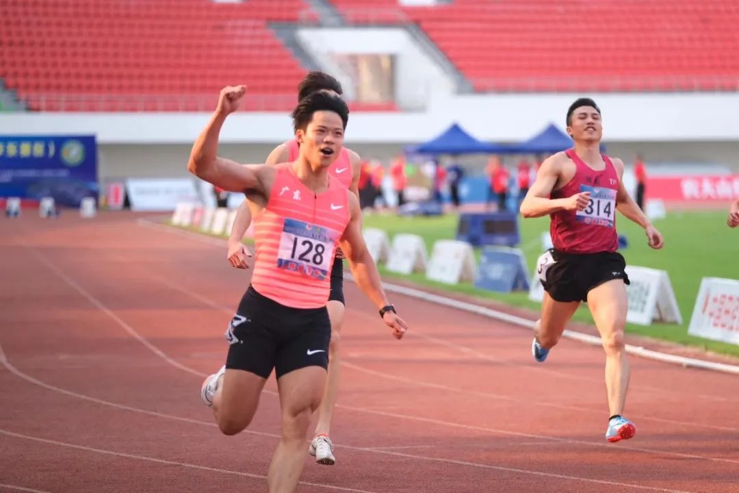 肇庆体育中心体育馆,肇庆最大的体育中心