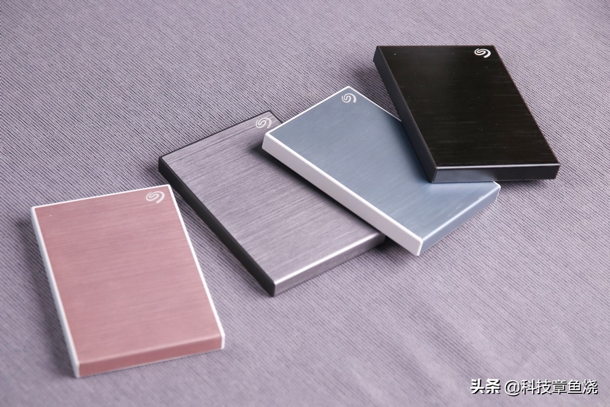 移动硬盘鸡肋,不考虑数据安全买什么移动硬盘