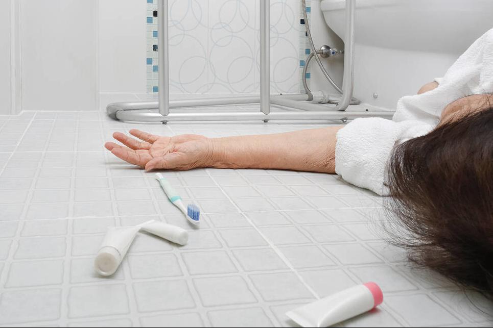 低血糖、营养不良，过度节食有害健康，掌握3点，让你健康瘦