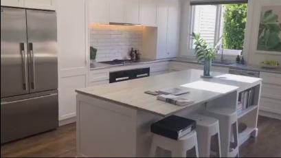 750万能在新西兰买别墅！买一套送一套，还自带泳池