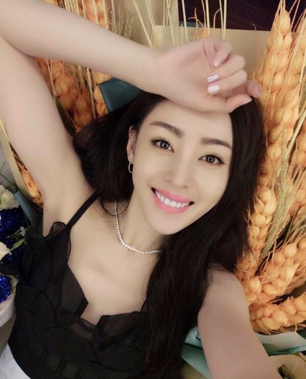 除牙结石美白防口臭的牙膏测评,马卡龙牙膏刷的干净吗