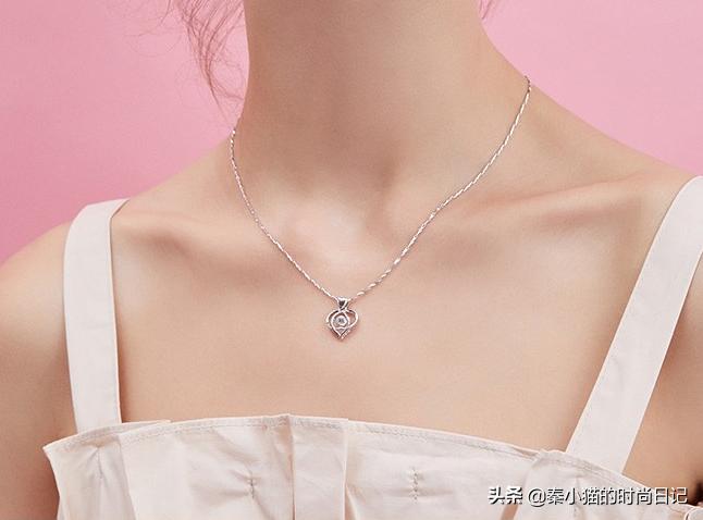 有没有什么平价又不失高档的项链,便宜又好看又不失面子的项链