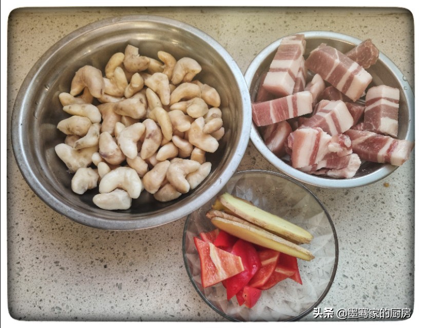 菱角米焖肉末,嫩菱角烧肉的最佳吃法和做法