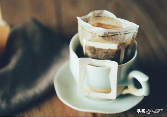 雀巢低卡,香醇提神咖啡