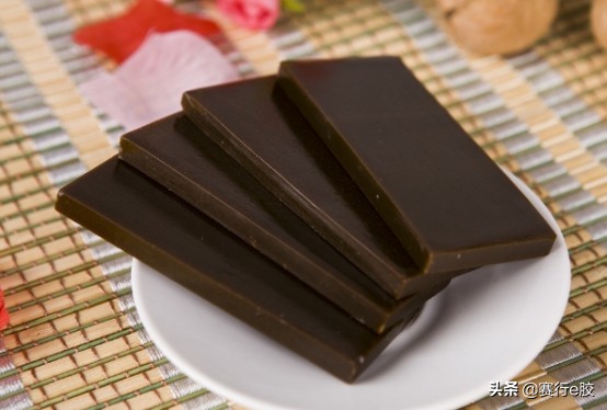 熬制阿胶糕的正确方法,如何熬制阿胶糕的全过程